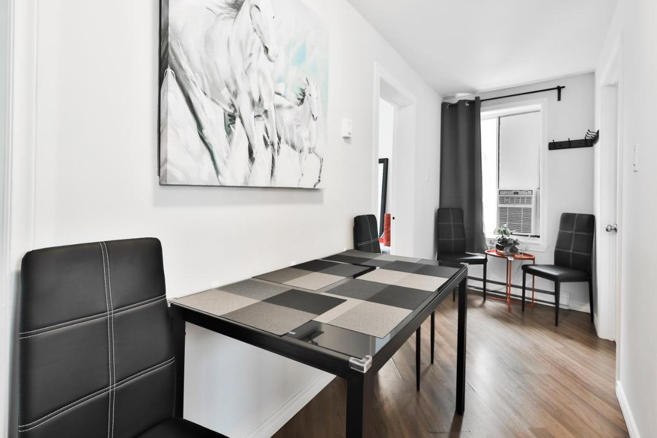 Free Parking And Central Location Montreal Exterior foto
