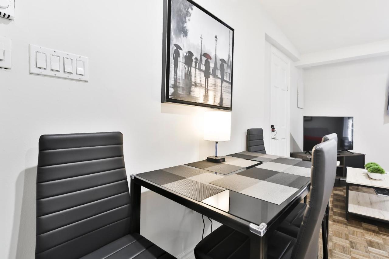 Free Parking And Central Location Montreal Exterior foto