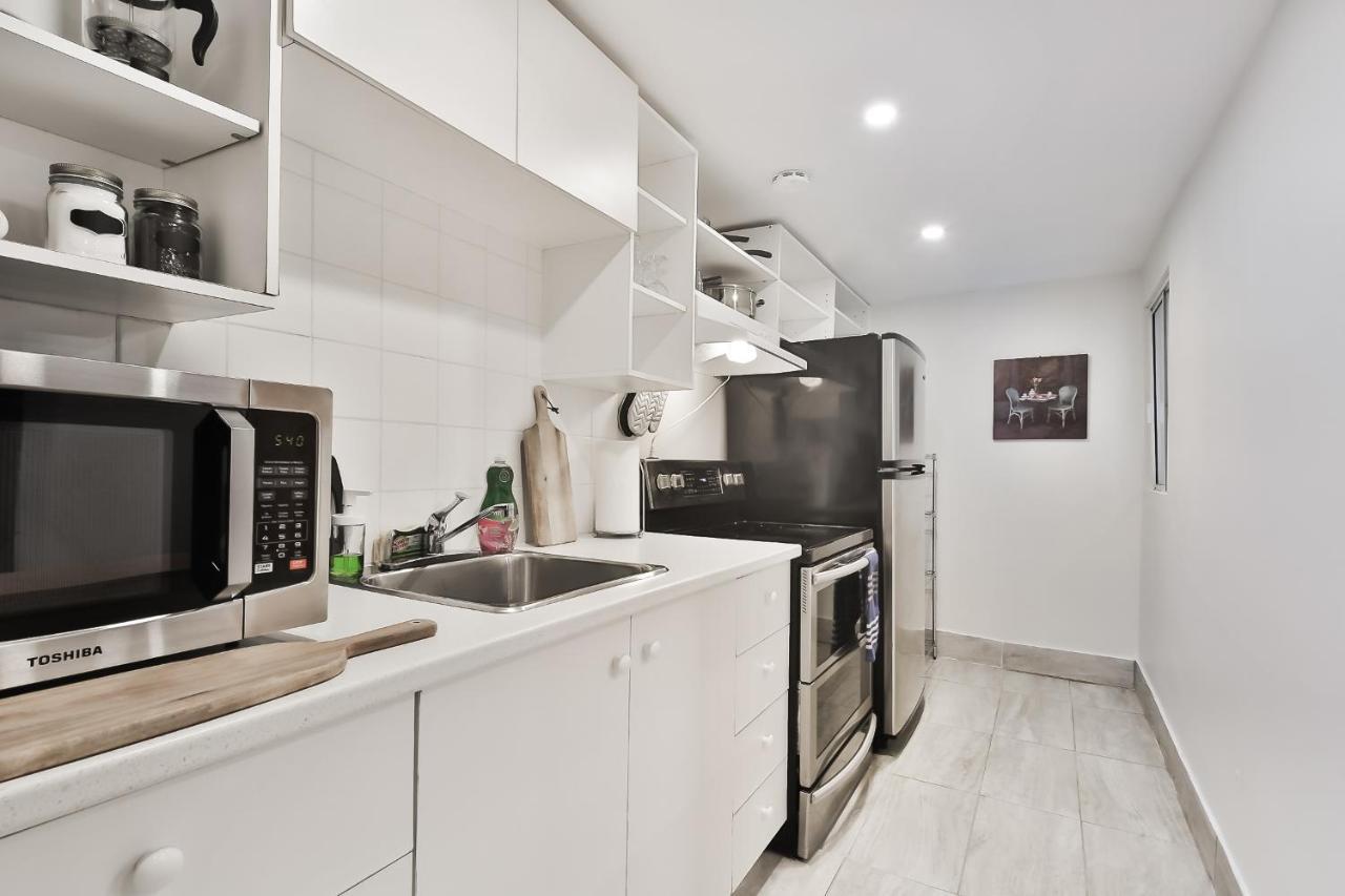 Free Parking And Central Location Montreal Exterior foto