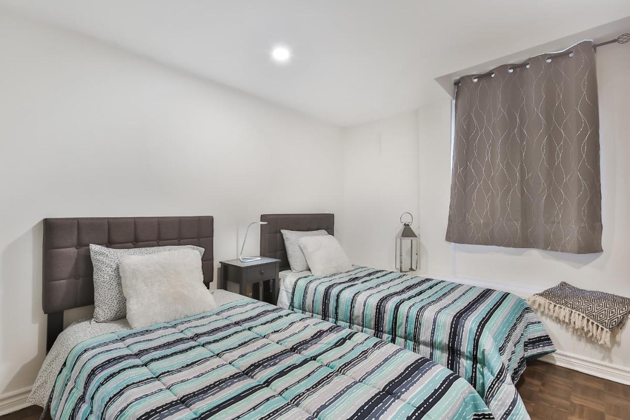 Free Parking And Central Location Montreal Exterior foto