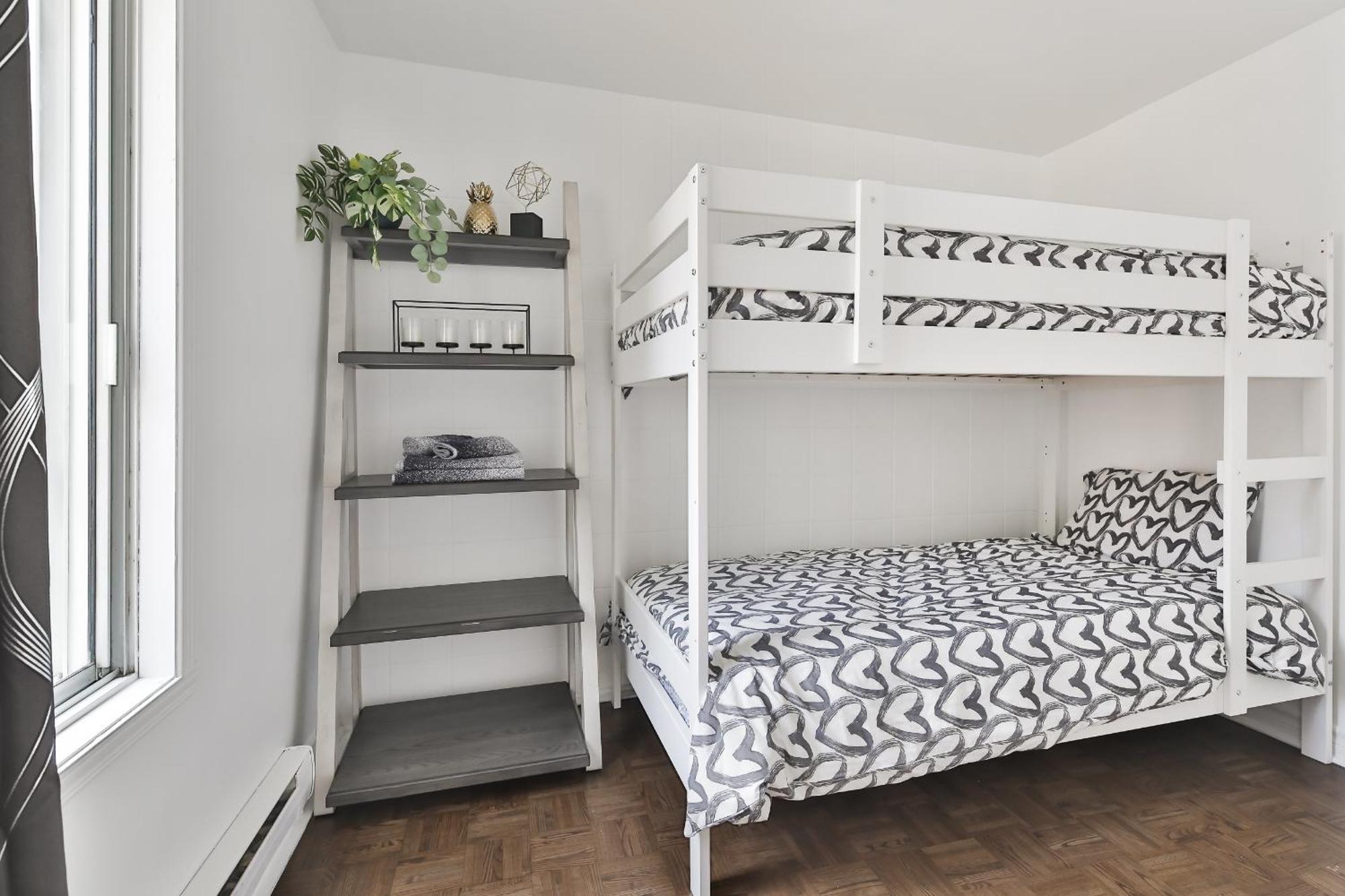 Free Parking And Central Location Montreal Exterior foto